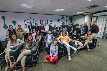 Programa de mentorias do Hub da Indústria é concluído com entrega de certificados para 26 empresas