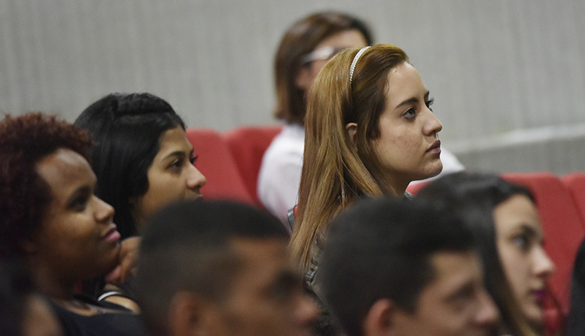 foco na carreira corpo materia CRI1213