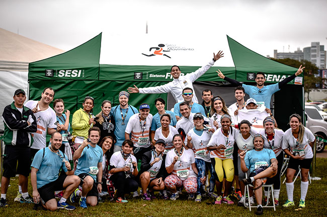 Equipe SESI/SENAI em movimento na corrida Circuito das Estações - etapa inverno