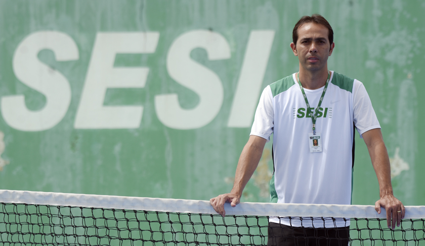 Tenis corpo materia CRI6628