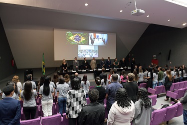 Formatura projeto Falando Direito Crédito Emerson Leal STJ