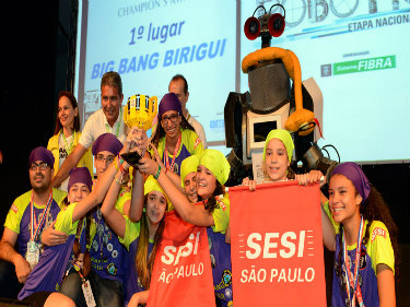 Torneio de Robótica - equipe vencedora